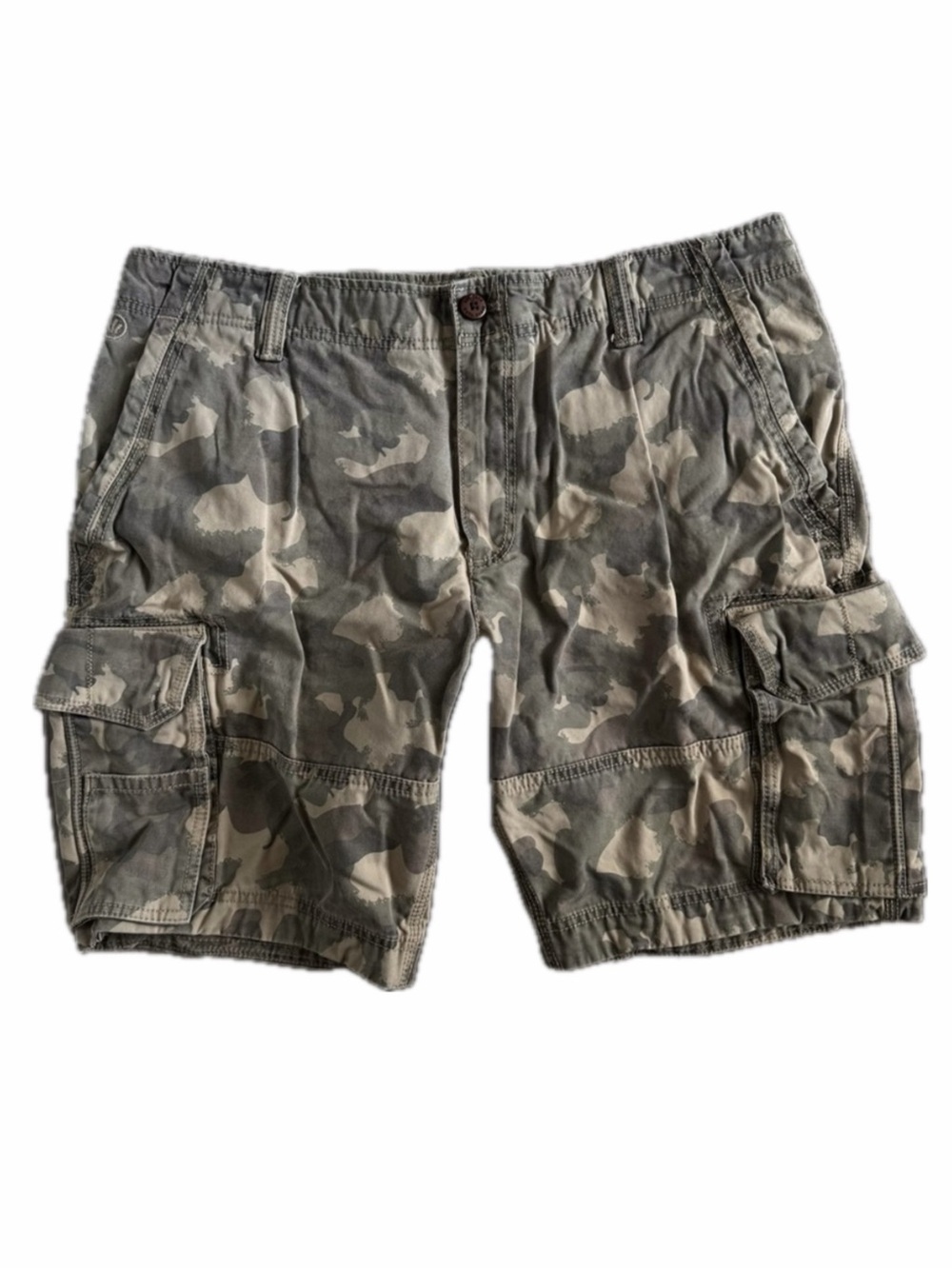 Baggy Camo Shorts – Vintage Streetwear Fit
